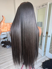 Silky Straight 24”