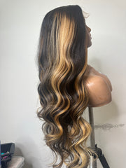 Natural Wavy (Black/Blonde)