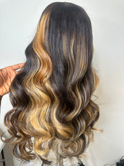 Natural Wavy (Black/Blonde)